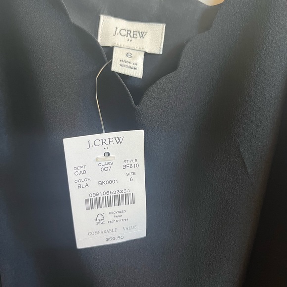 J Crew scalloped tank top. - Picture 3 of 3